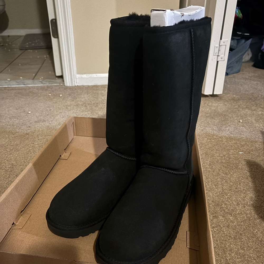 Tall UGG boots size 10